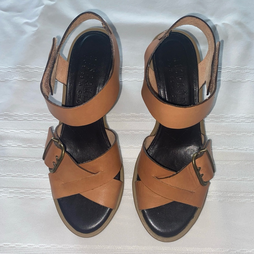 Hispanitas 36 Platform Block Heel Tan Barely Worn - Picture 3 of 7